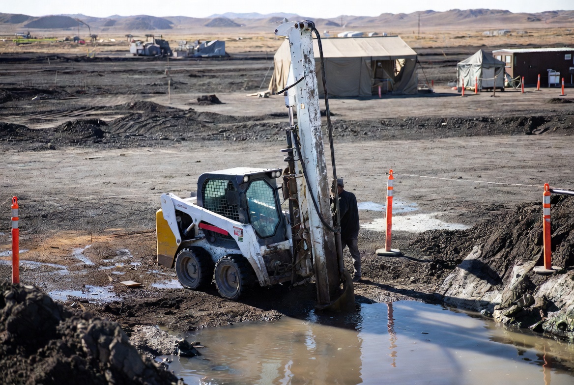 Skid Steer Well Drilling Rig Shallow Application